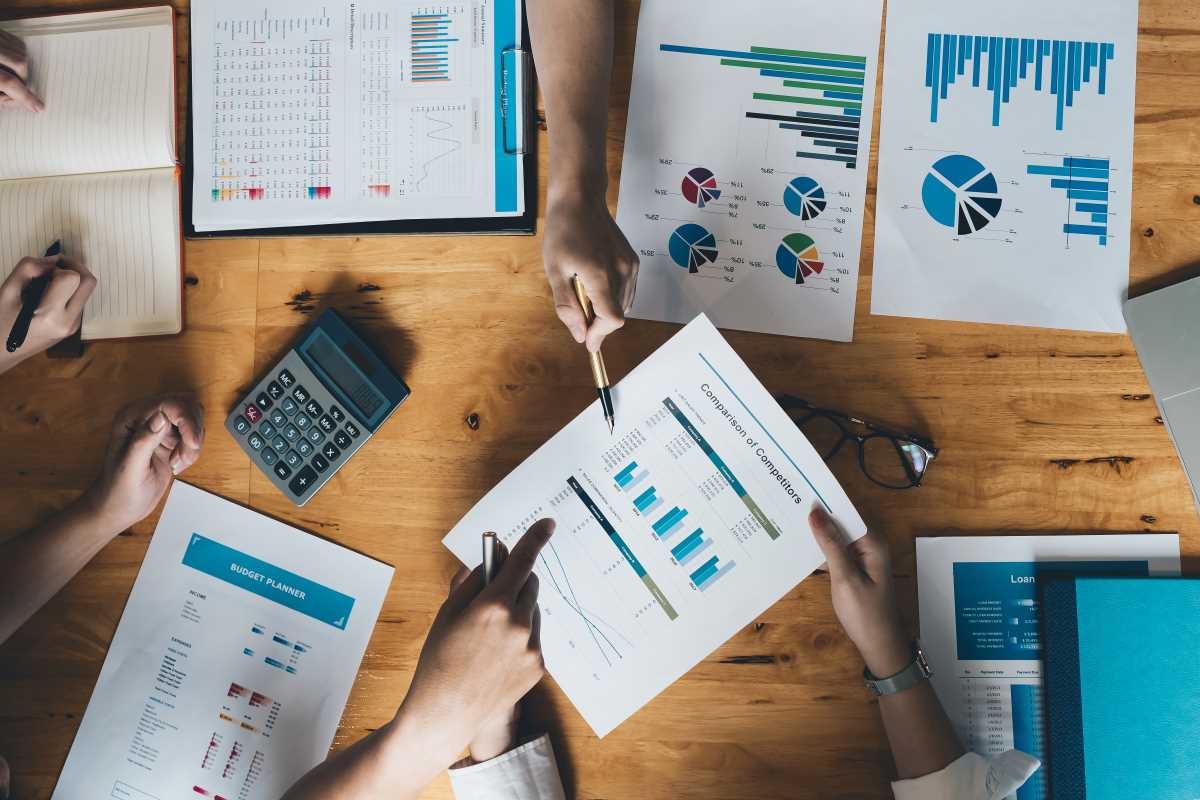 Short Courses for Breaking into the Data Analysis Field